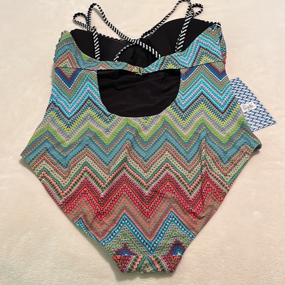 Sun & Sea Multicolor One Piece Swimsuit Size 16 - Picture 4 of 8
